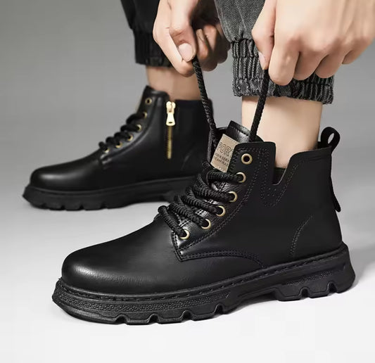 Master Leather Boots