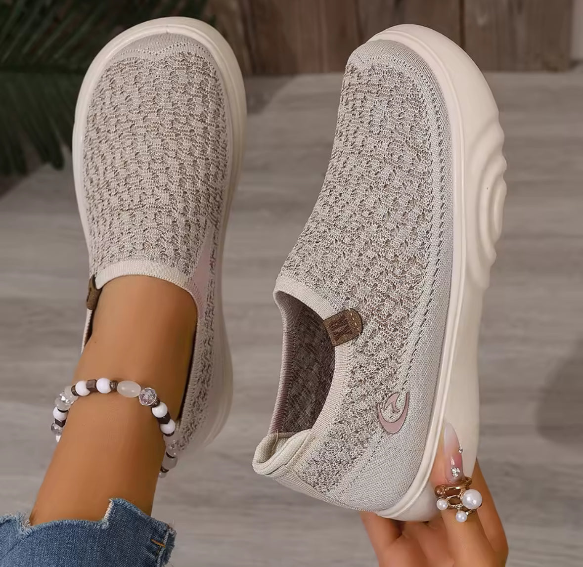 Soft Mesh Glide Ons