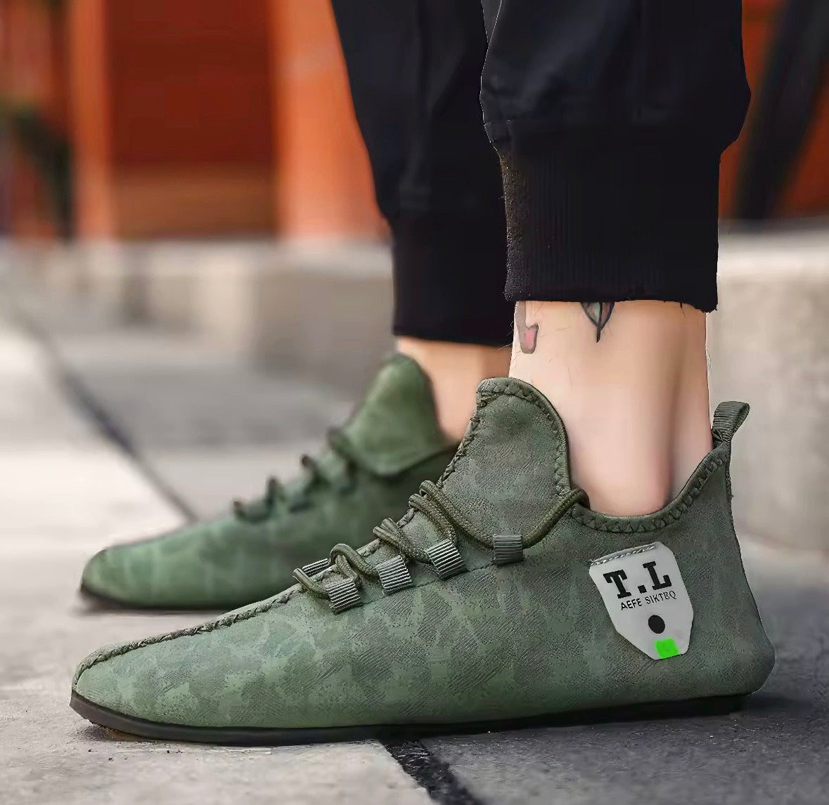 Seamless Stride Loafers